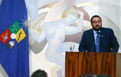 El Ministro Cataldo abordó el rol del  Consejo Asesor de la Estrategia de Desarrollo para la Educación Superior, de “repensar el propósito de la educación superior chilena en pleno siglo XXI, para preguntarnos nuevamente el por qué y el para qué formamos técnicos y profesionales".